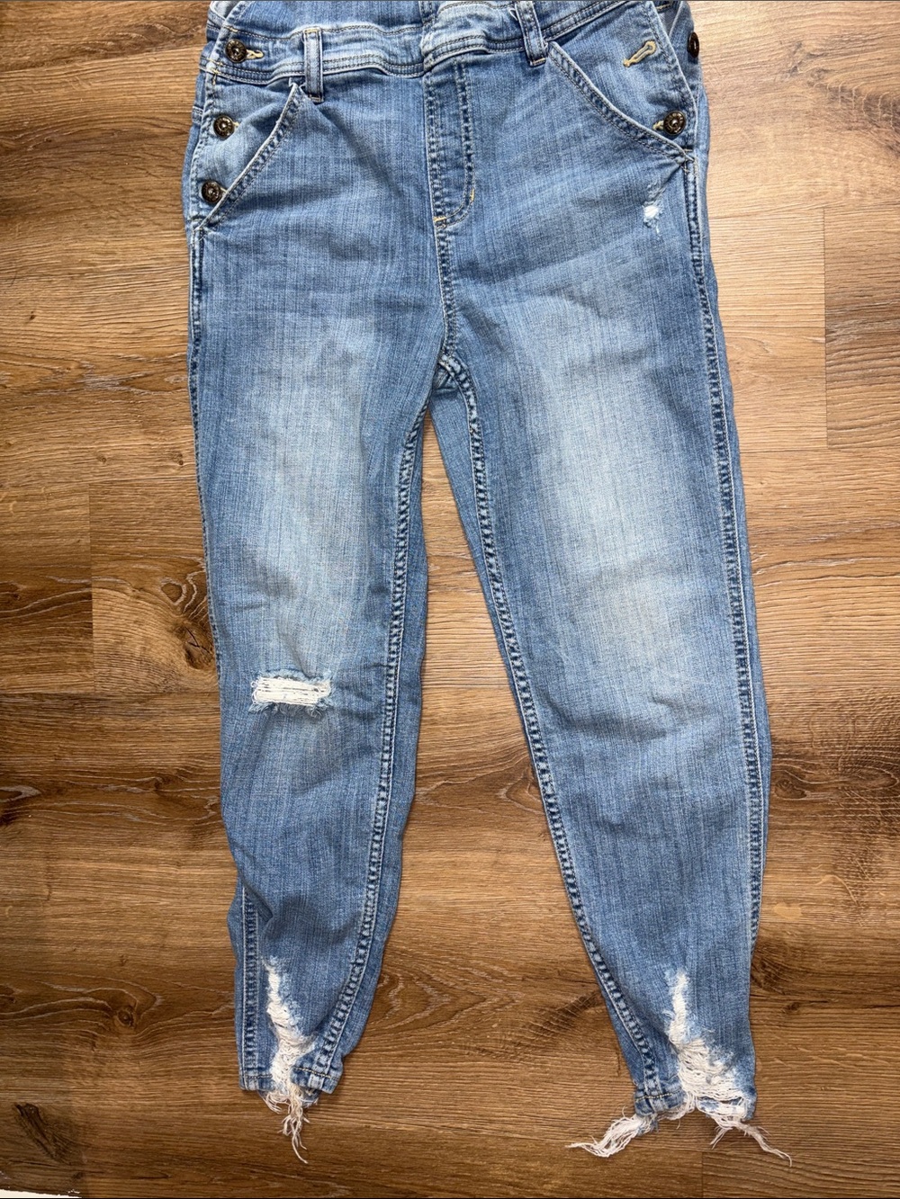 OFFERS OPEN! Stevie Hender Light Distressed Denim Overalls Women’s med overalls - Picture 6 of 7